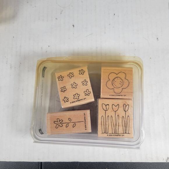Set of 4 NIP Stampin' UP Pocket Full Of Posies Floral Spring Summer Stamps - Picture 1 of 2